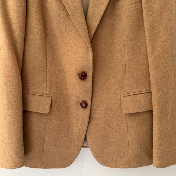 Vintage Wool Blazer Camel Size Medium Lined Classic Academia Old Money Preppy - Picture 3 of 11